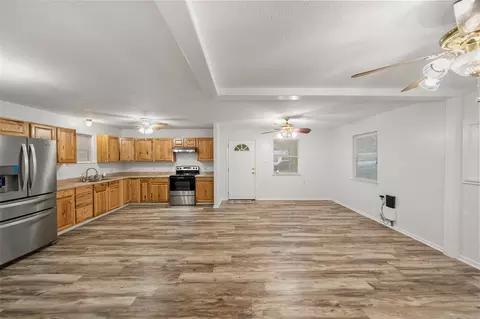 15 Hill Ln, Coldspring, TX 77331