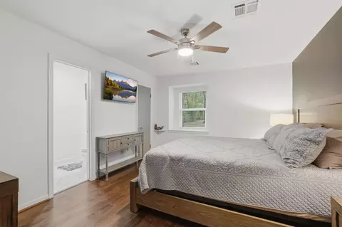Bedroom - 4003 Mossy Oaks Rd E, Spring, TX 77389 photo 2 of 2
