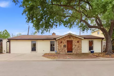 1918 Vassar St, Houston, TX 77098