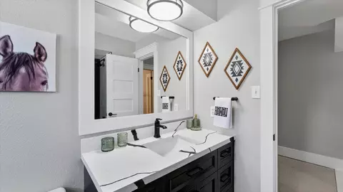Bath - 6310 Hickorycrest Dr, Spring, TX 77389 photo 6 of 7