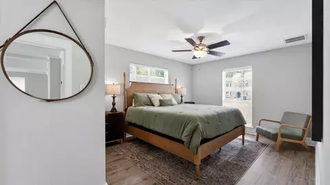 Bedroom - 6310 Hickorycrest Dr, Spring, TX 77389 photo 1 of 13