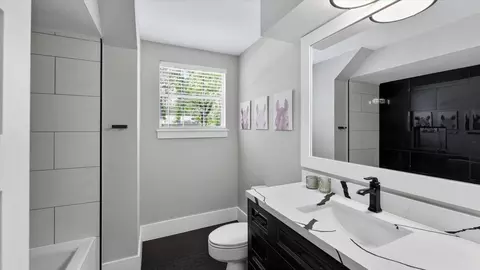 Bath - 6310 Hickorycrest Dr, Spring, TX 77389 photo 7 of 7