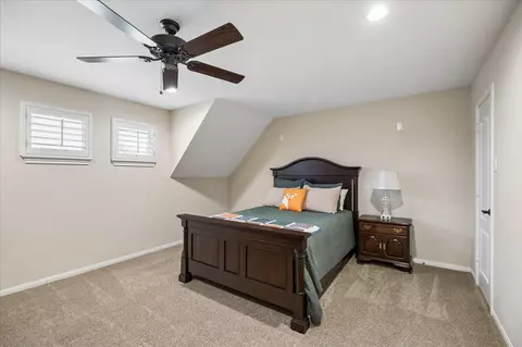 Bedroom - 10102 Kielder Pointe Dr, Spring, TX 77379 photo 2 of 7