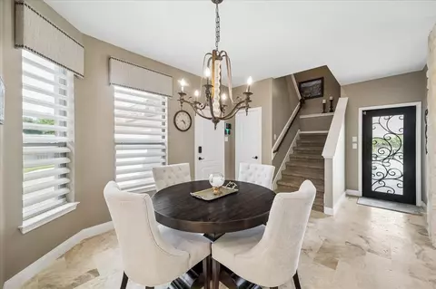 Entry Way - 10102 Kielder Pointe Dr, Spring, TX 77379 photo 4 of 7