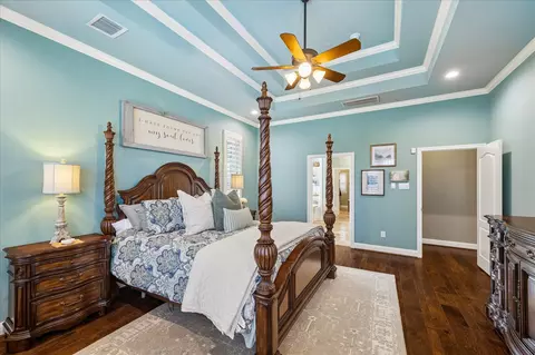 Bedroom - 10102 Kielder Pointe Dr, Spring, TX 77379 photo 1 of 7