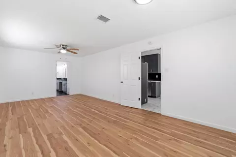 Living - 5323 Mossgrey Ln, Spring, TX 77373 photo 4 of 5