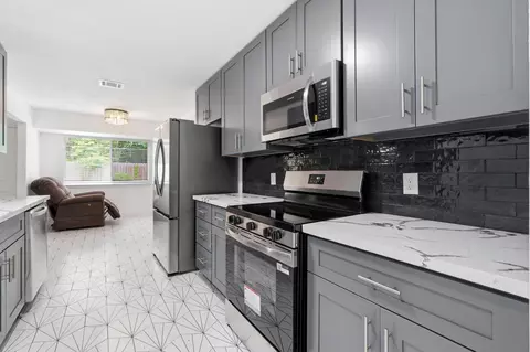 Kitchen - 5323 Mossgrey Ln, Spring, TX 77373 photo 1 of 2