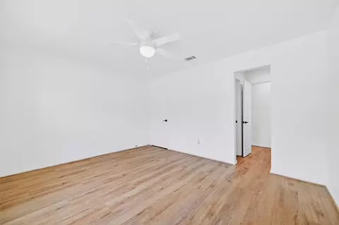 Bedroom - 4302 Hickorygate Dr, Spring, TX 77373 photo 4 of 4