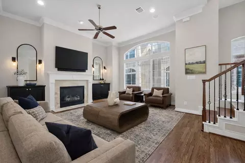 5938 Kansas St, Houston, TX 77007