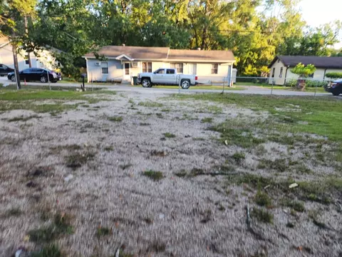 3260 Ledet Rd, Beaumont, TX 77708 photo 3