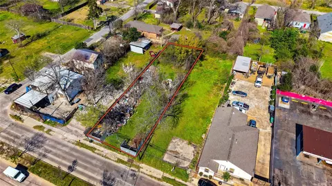 6124 W Montgomery Rd, Houston, TX 77091