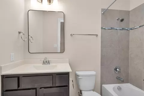 Bath - 20707 Stillhaven Rd, Spring, TX 77379 photo 4 of 4