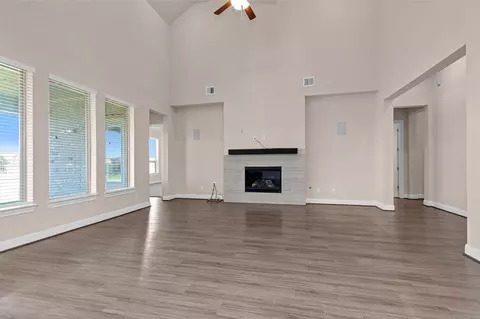 Living - 20707 Stillhaven Rd, Spring, TX 77379 photo 2 of 4