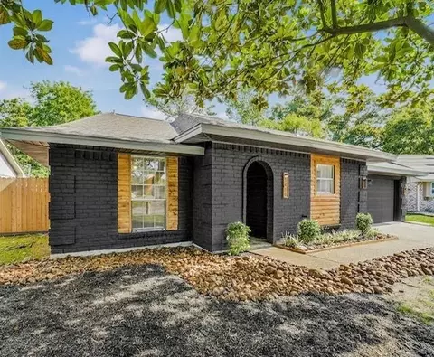 3406 Lemon Tree Ln, Houston, TX 77088