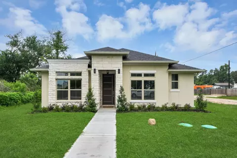 16747 Forest Trail Dr, Channelview, TX 77530
