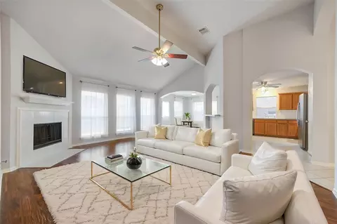 3309 Keithwood Cir E, Pearland, TX 77584