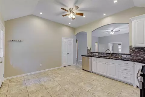 Entry Way - 1438 Meadowhigh Ln, Spring, TX 77373 photo 1 of 1