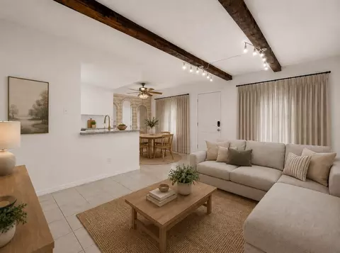 13517 Castilian Dr #1, Houston, TX 77015