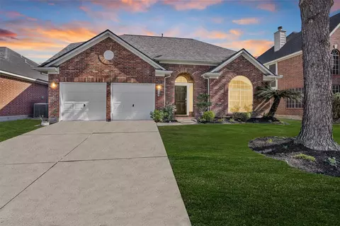 9718 Big Willow Ln, Houston, TX 77064