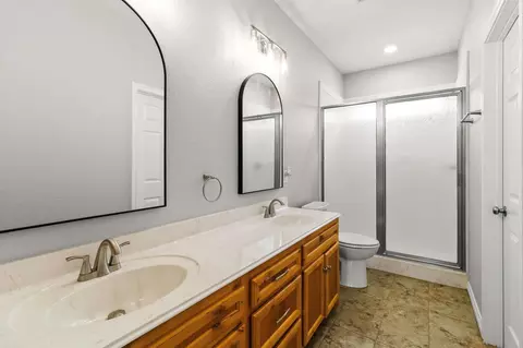 Bath - 231 N Point Rd, Trinity, TX 75862 photo 2 of 4