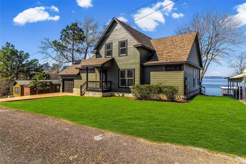Exterior - 231 N Point Rd, Trinity, TX 75862 photo 4 of 8