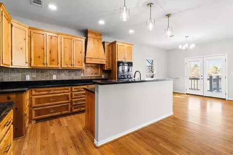 Kitchen - 231 N Point Rd, Trinity, TX 75862 photo 2 of 4