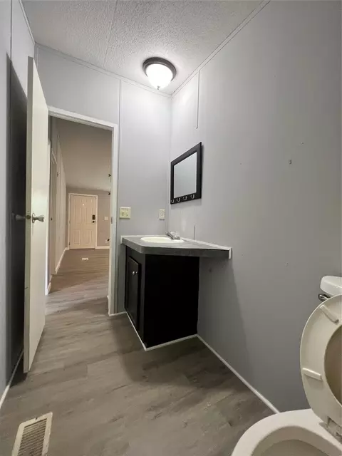 Bath - 16197 Western Echo Rd, Conroe, TX 77302 photo 6 of 6