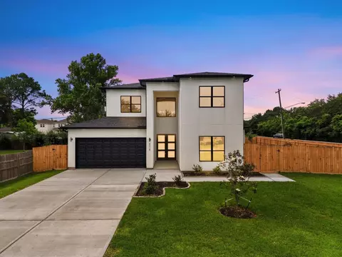 6018 Becky Ln, Pearland, TX 77584