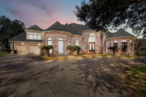5107 Waterbeck St, Fulshear, TX 77441