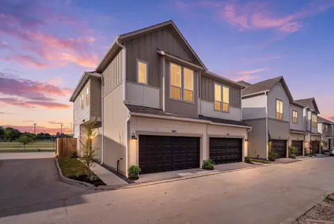 6521 Rena St, Houston, TX 77092