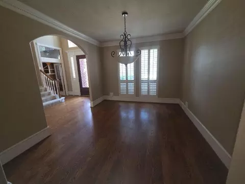 Living - 5304 Mountain Grove Ct, Spring, TX 77379 photo 2 of 3