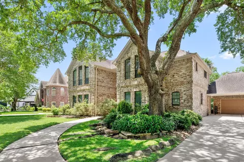 7810 Magnolia Cove Ct, Humble, TX 77346