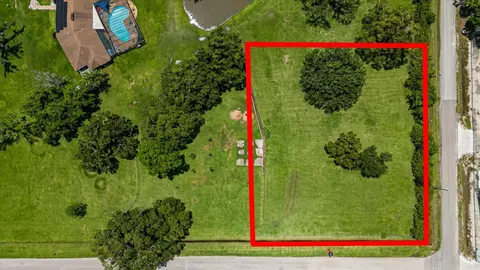1150 E Brazos Ave, West Columbia, TX 77486