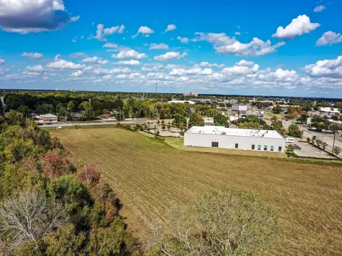 000 Fm 2218 Rd, Richmond, TX 77469