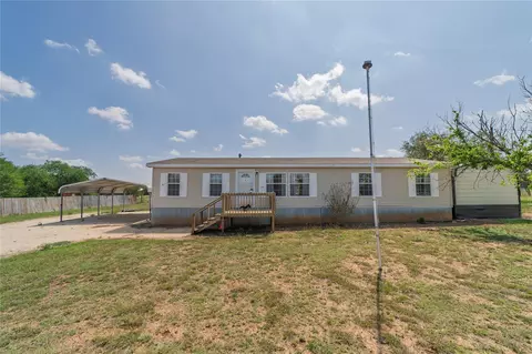 198 Betsy Dr, Bandera, TX 78003