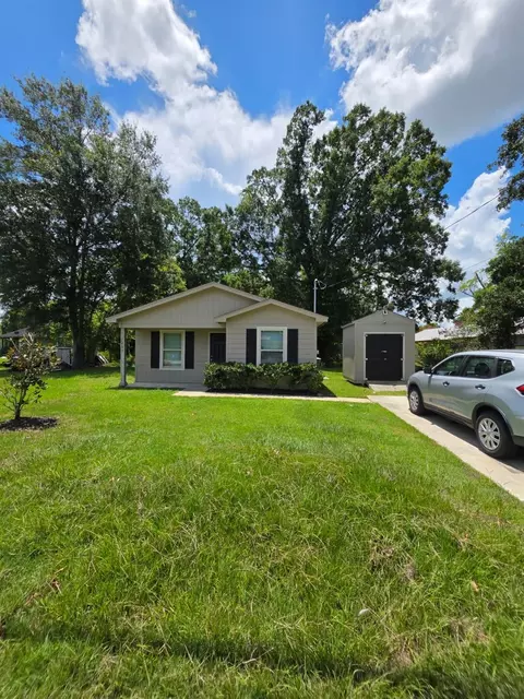1403 W Virginia St, Beaumont, TX 77705
