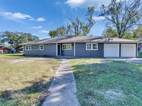 1009 Ruby Ln, Orange, TX 77630 photo 1