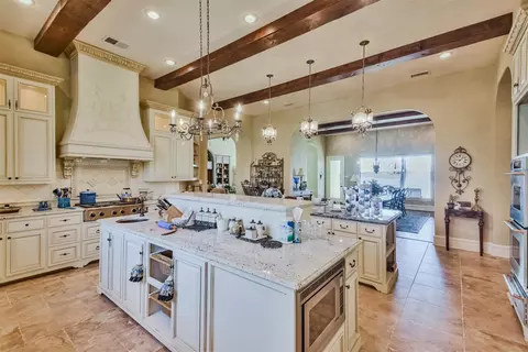Kitchen - 345 Mccove, Onalaska, TX 77360 photo 2 of 4