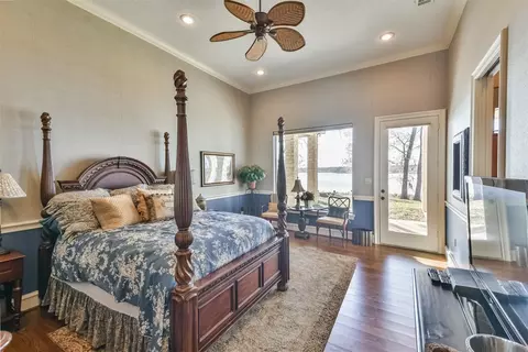 Bedroom - 345 Mccove, Onalaska, TX 77360 photo 3 of 7