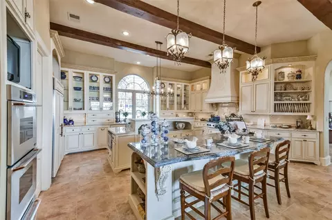 Kitchen - 345 Mccove, Onalaska, TX 77360 photo 1 of 4