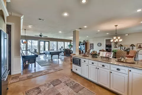 Kitchen - 345 Mccove, Onalaska, TX 77360 photo 4 of 4