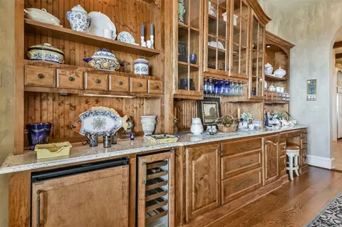 Kitchen - 345 Mccove, Onalaska, TX 77360 photo 3 of 4