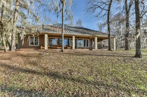 Exterior - 345 Mccove, Onalaska, TX 77360 photo 3 of 4