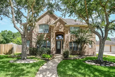 6132 Ramsay Ln, League City, TX 77573