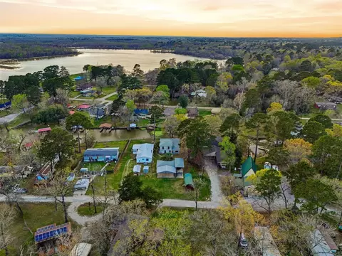 View/Area - 200 Cove View Dr, Trinity, TX 75862 photo 2 of 5