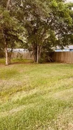 0 Backstrom St, Hitchcock, TX 77563