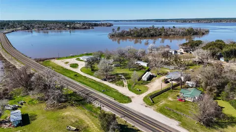224 Steinback Ave, Trinity, TX 75862