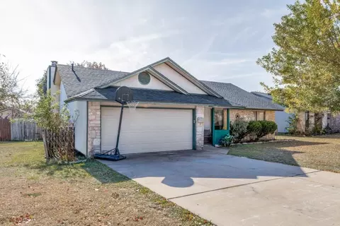 1301 Wayne Dr, Round Rock, TX 78664