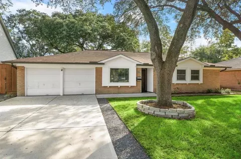 11931 Dunlap St, Houston, TX 77035