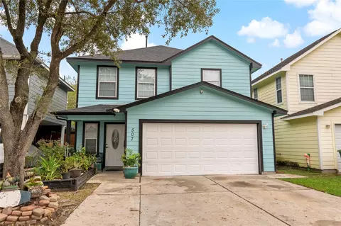 507 Firnat St, Houston, TX 77022